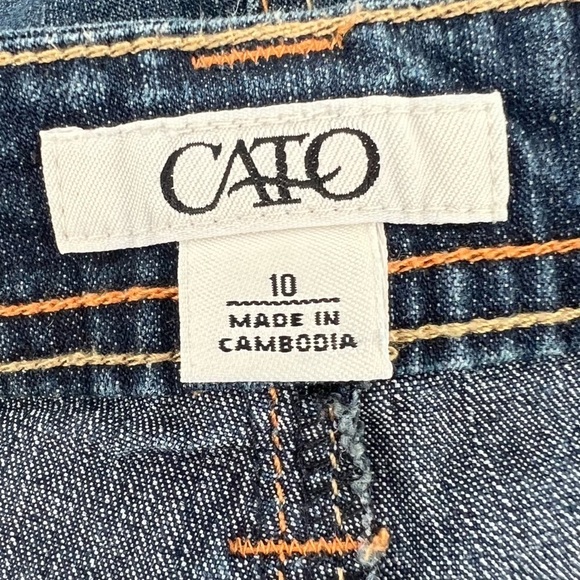Cato Women’s Jean Shorts Size 10 - Picture 2 of 5